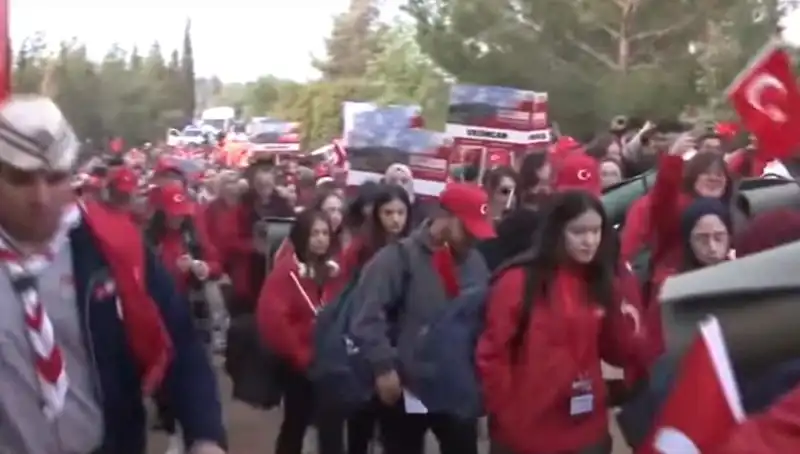 Çanakkale Zaferi'nin 110. Yılında Unutulmaz 57. Alay Vefa Yürüyüşü