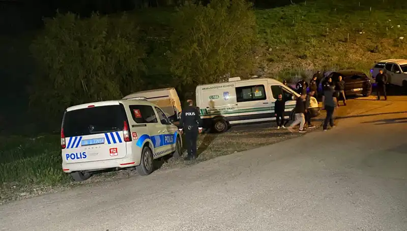Ankara'da Bıçaklı Kavga: Bir Kişi Hayatını Kaybetti, Olay Yeri Korku Dolu Anlarla Dolu
