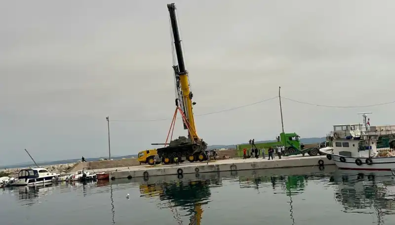 Saros Körfezi'nde Tank Batırma Projesi: Çevresel Etkileri ve Geleceği