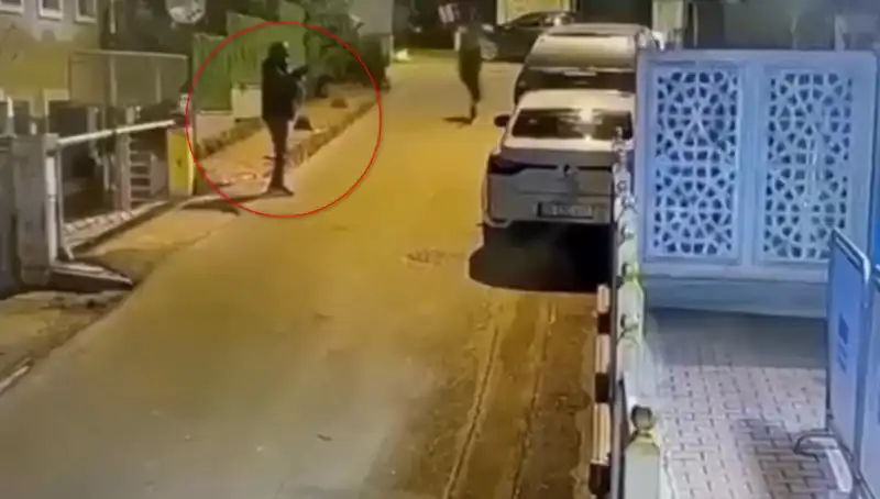 Irak Başkonsolosluğuna Yapılan Saldırı Anbean Kameralara Yansıdı