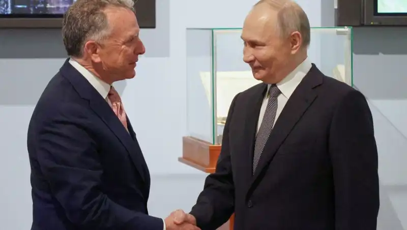 Putin ve ABD Arasında Tarihi Görüşme: Dostluk Rüzgarları Esti