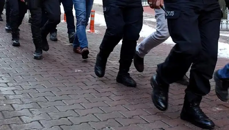 MİT ve Emniyetten Tarihi FETÖ Operasyonu: Kapsamlı Gözaltıların Ardından Ne Olacak?