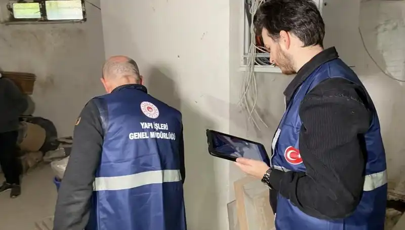 İstanbul'da Silivri Depreminin Etkileri: Hasar Tespit Çalışmaları Hız Kesmeden Devam Ediyor