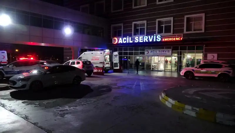 Motosikletli Polis, Üniversite Öğrencisine Çarptı: Ağır Yaralı