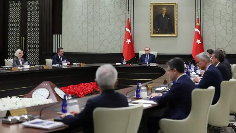1 Mayıs İşçi Bayramı'nda Kabine Üyelerinin Dikkat Çeken Mesajları
