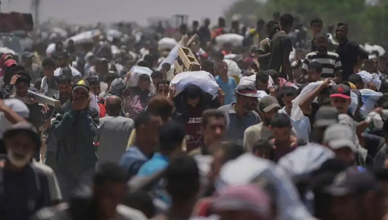İsrail Saldırıları: 798 Filistinli Hayatını Kaybetti, Kayıplar Artıyor