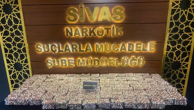 Sivas'ta Uyuşturucu Operasyonu: 5 Kişiye Gözaltı ve Tutuklama Şoku