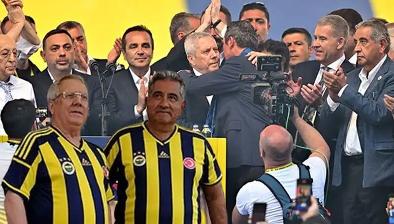 Aziz Yıldırım’ın Ekibinden Ali Koç’a Sarsıcı İstifa Çağrısı!