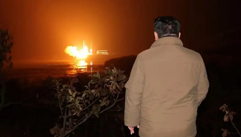 Kuzey Kore'nin Silahlanma Politikası: Amerikan Ekonomisine Etkileri Neler?