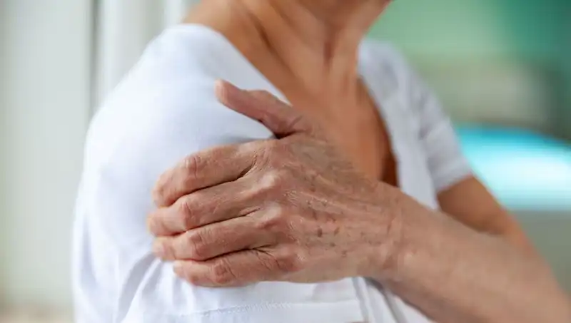 Akciğer Kanserinin Sessiz Belirtisi: Göz Ardı Edilen Tehlikeler