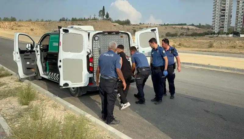Yol Kenarında Bulunan Gizemli Ceset Olayı Şehirde Şok Etkisi Yarattı