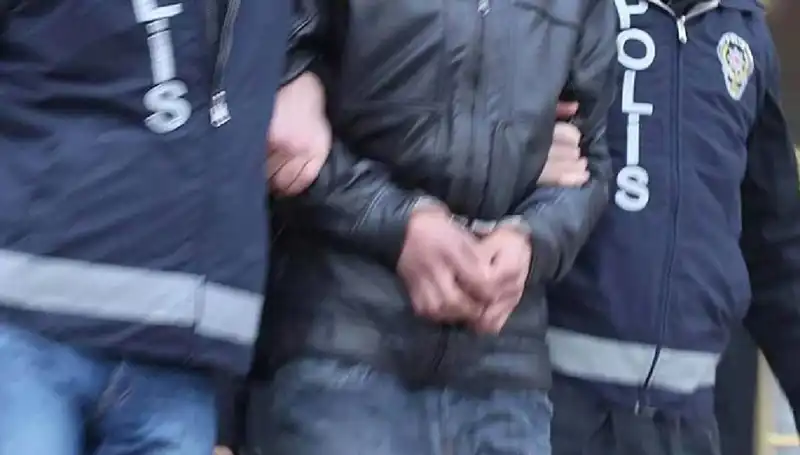30 İlde FETÖ Operasyonu: 65 Kişi Tutuklandı, Halkta Şok Etkisi Yarattı