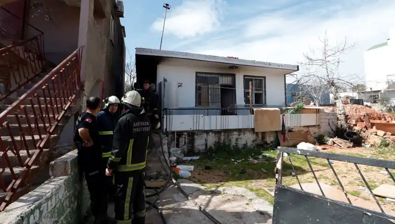Antalya’da Gecekondu Yangını: Nedenleri ve Sonrası Hakkında Bilmeniz Gerekenler