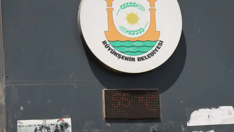 Termometreler 55 Dereceyi Gördü: Sıcaklık Rekorları Neden Yükseliyor?