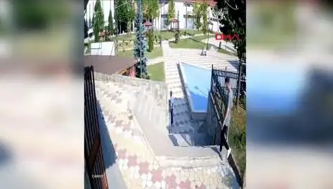 Kastamonu'da Muhtarın Uyardığı Kişi Tarafından Bıçaklanma Olayı Şok Etti