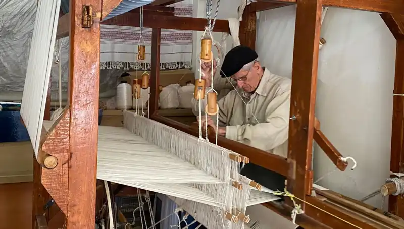 62 Yılın Ardından: Usta İpleri Sanata Dönüştürüyor