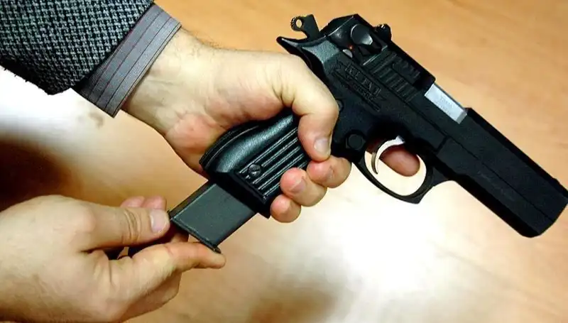 Silahıyla Oynarken Hayatına Son Veren Genç: Facia Anları