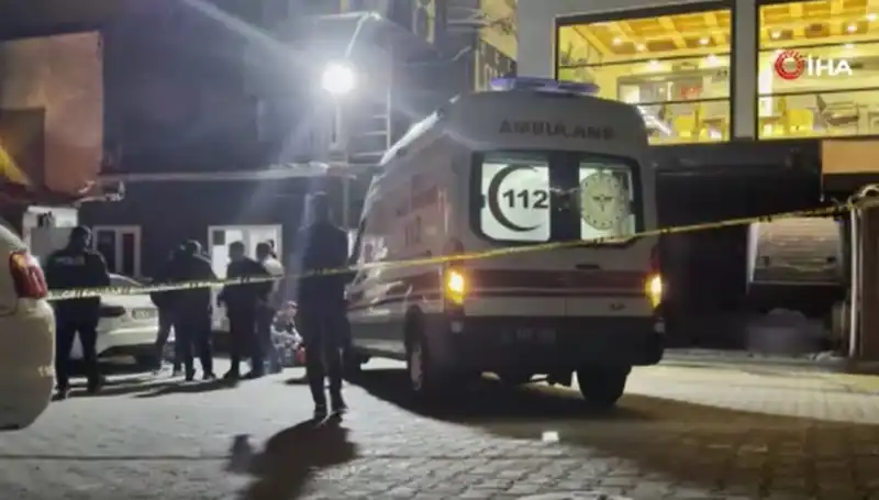 Gece Kulübü Önünde Gerçekleşen Kanlı Hesaplaşma: Alacak Verecek Cinayeti
