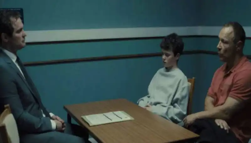 Adolescence Dizisi: Gerçek Bir Hikaye mi Yoksa Yaratıcı Bir Kurgu mu?
