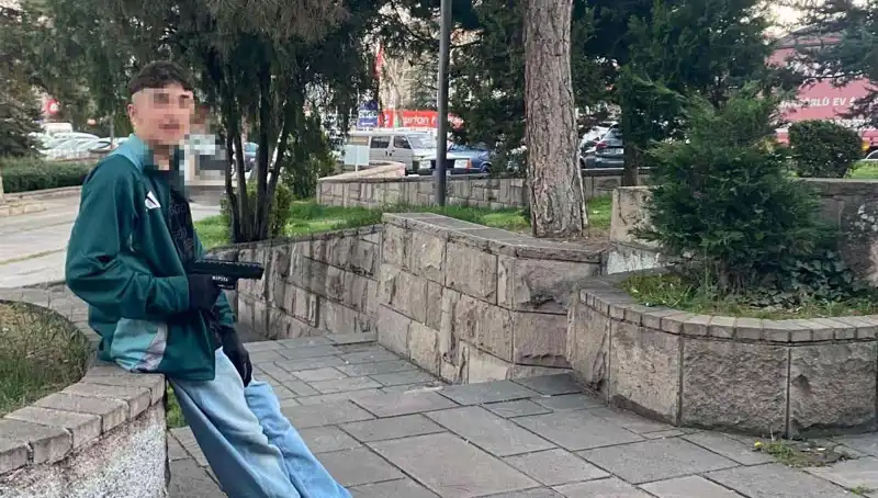 Yol verme Kavgası Sonrası Ölümler: Üç Kardeş ve Babalarına Tutuklama!