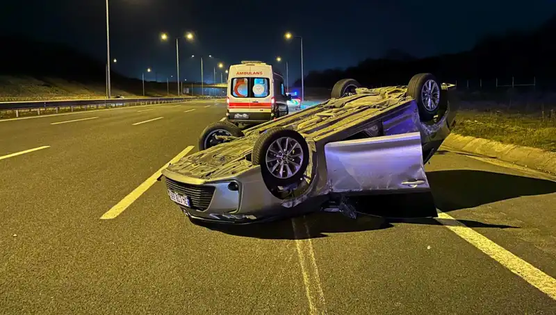 Kuzey Marmara Otoyolu'nda Korkutan Kaza: İki Araç Çarpıştı, Yaralılar Var!