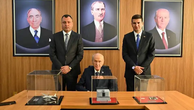 MHP Lideri Bahçeli, Ülkü Ocakları Ziyaretiyle Ülkücüleri Buluşturdu