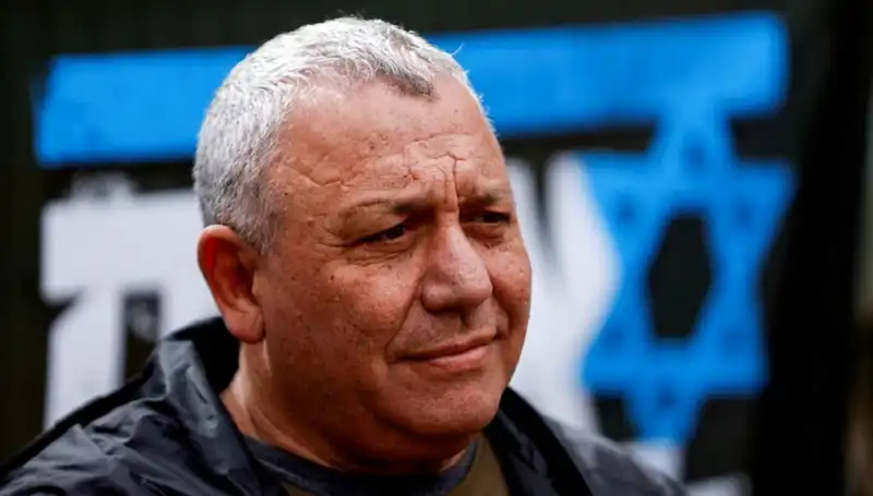 İsrail Siyasi Arenasında Şok Etki: Gadi Eisenkot İstifa Etti!