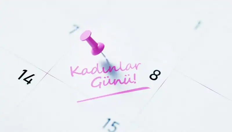 Dünya Kadınlar Günü: Tarihçesi ve Önemi Üzerine Derinlemesine Bir İnceleme