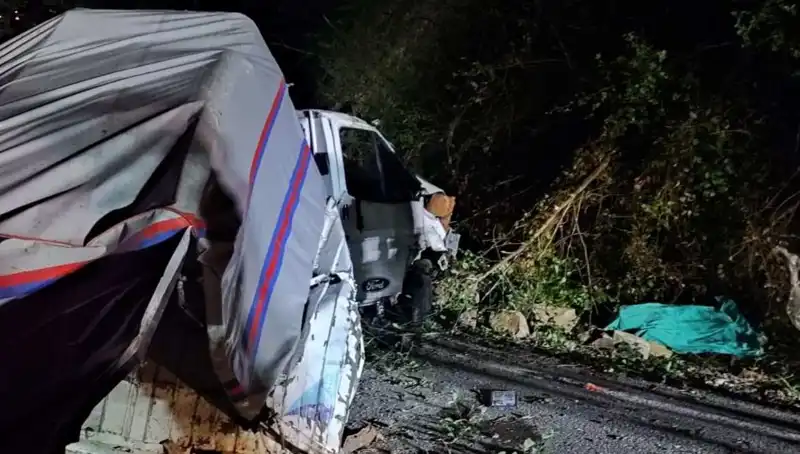 Giresun'da Feci Kaza: Hayatını Kaybeden Bir Vaka ve Yaralı Kişi