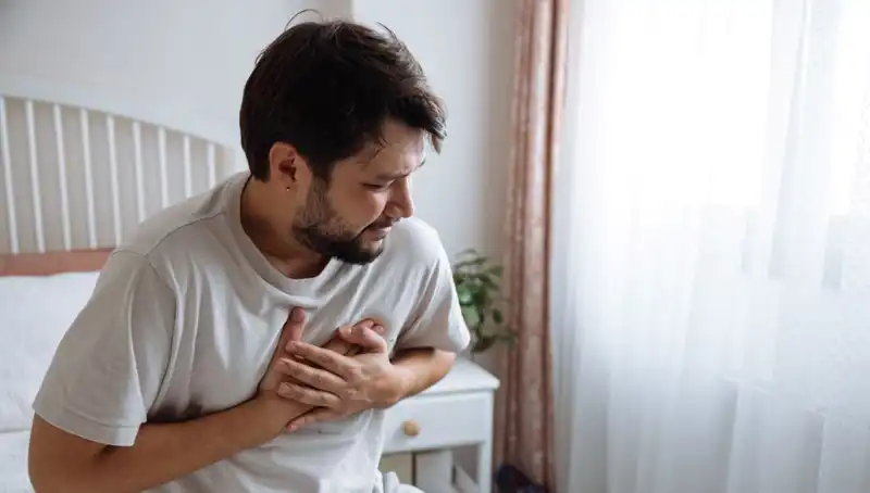 Sabahları Dikkat Etmeniz Gereken Kalp Hastalığı Belirtisi