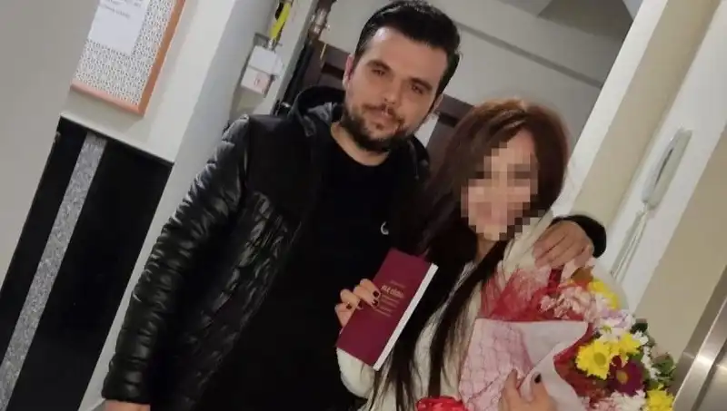 Kocasını Öldüren Kadın, Hastaneye Gitmesi Gerektiğini İddia Etti