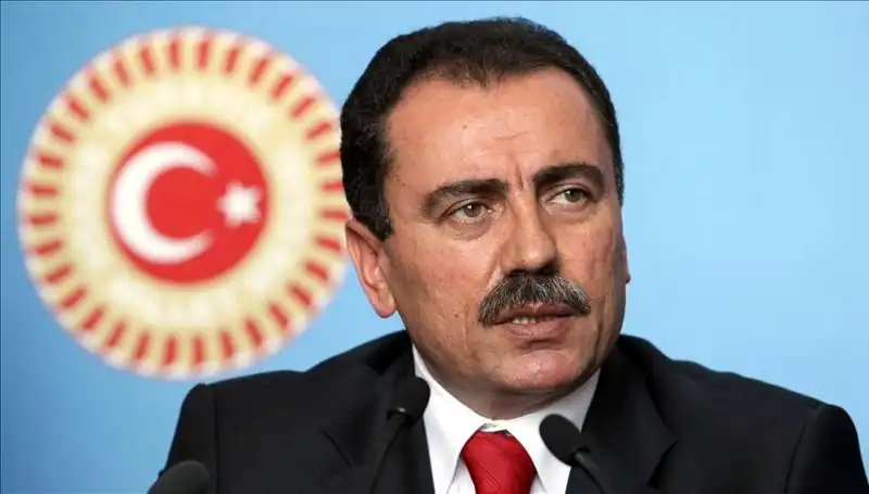 Muhsin Yazıcıoğlu’nun Vefatında Duygusal Anma Törenleri Yapılıyor