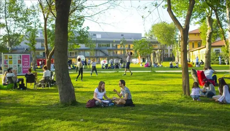 Can Holding'e Şok Operasyon: Bilgi Üniversitesi ve Doğa Koleji Açıklama Bekliyor!