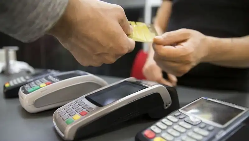 Kartlı Harcamalarda Gizli Artış: Tüketici Alışkanlıkları Değişiyor!
