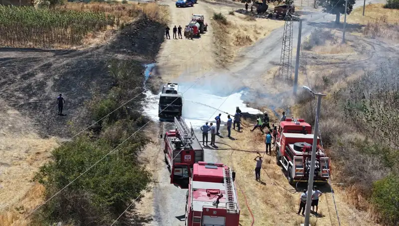 Seyir Halindeki Tanker alev alev yandı: Limanda Büyükanne Tehlikesi!