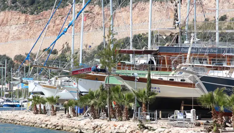 Kaş’ta Gezi Tekneleri Sezonun Açılışına Gün Sayıyor!