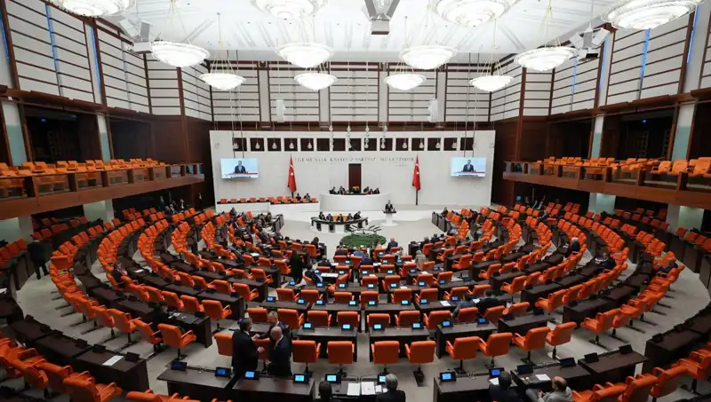 Türkiye Meclisi Yeni Başkanıyla Yarın Tanışıyor: Adaylar ve Beklentiler