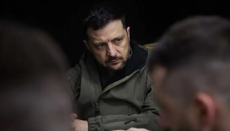 Rusya’nın Kuzey Kore Füze Kullanımı: Zelenski’den Şok Açıklama