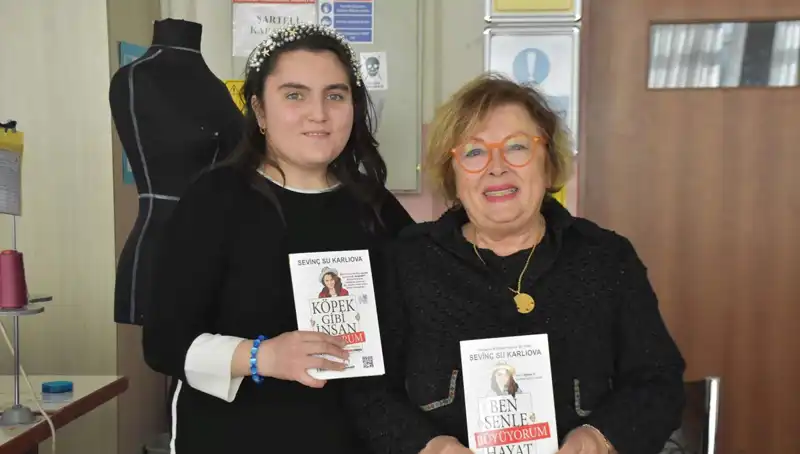 Disleksi ile Mücadele Eden Genç Modacı ve Yazar Olma Yolunda