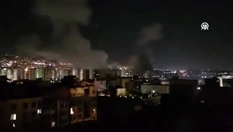 İsrail'in Tahran'a Saldırısı: Orta Doğu'da Neler Oluyor?