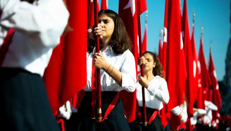 19 Mayıs Kutlamaları: Resmi Tatil Olacak mı? Okullar Tatil mi?