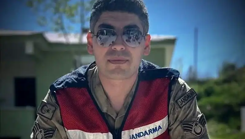 Kadir Astsubay Halı Saha Maçından Sonra Hayatını Kaybetti