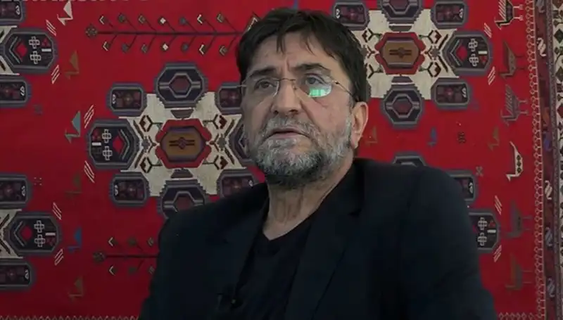 Gazeteci Nihat Genç Hayatını Kaybetti: Medya Dünyasında Derin Bir İyimserlik Kaybı