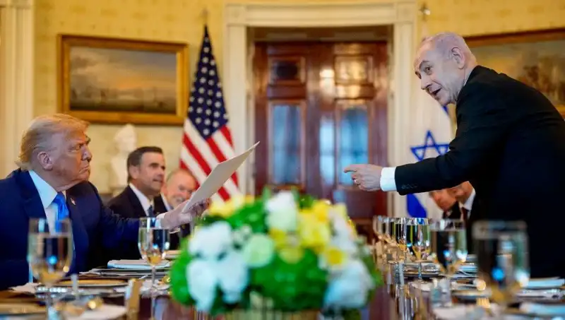 Beyaz Saray'da Stratejik Zirve: Son Madde Üzerine Çarpıcı Gelişmeler