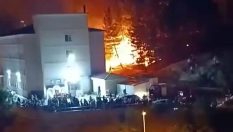 Düğün Kutlaması, Davetlileri Kabusa Çeviren Olaylarla Dolu Anlarla Sarsıldı