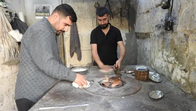 Geleneksel Meslekler Tehlikede: Çırak Bulamayan Usta Hikayesi