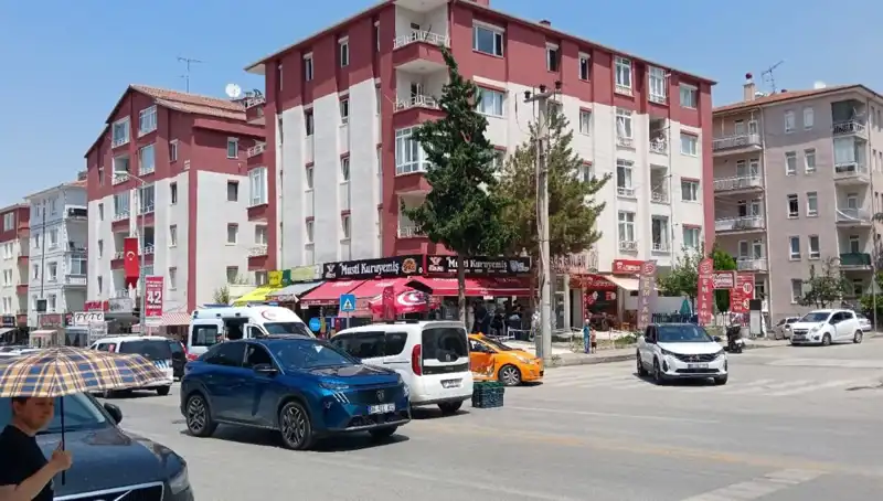 Taksi ve Otomobil Çarpıştı: Kaza Anında Yaşananlar ve Olayın Ayrıntıları