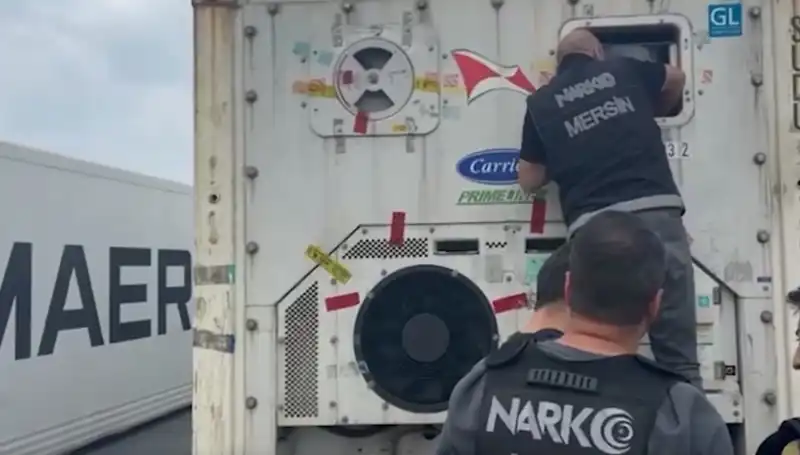 Mersin’de Uyuşturucu Operasyonu: Büyük Miktarda Ele Geçirilen Madde Şaşırttı!