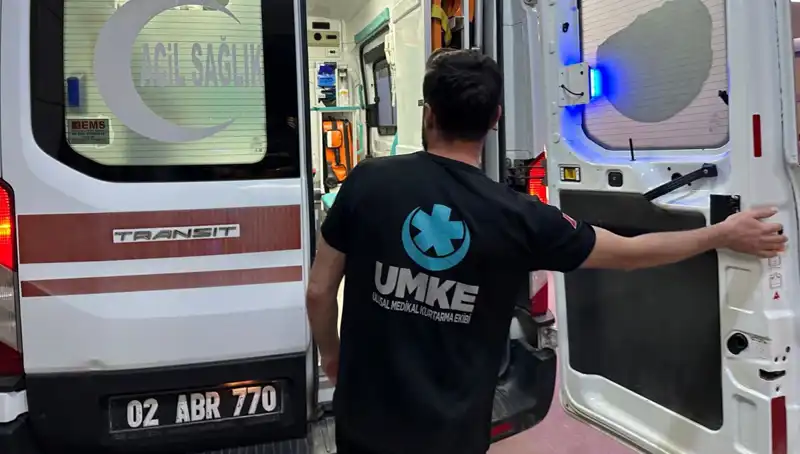 Etek Taklidiyle Başlayan Bisiklet Kazası, Korku Dolu Anlar Yaşattı