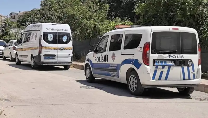 Bir Aylık Bebekte Şüpheli Ölüm: Kusmuğunda Boğulduğu İddiası Gündemde